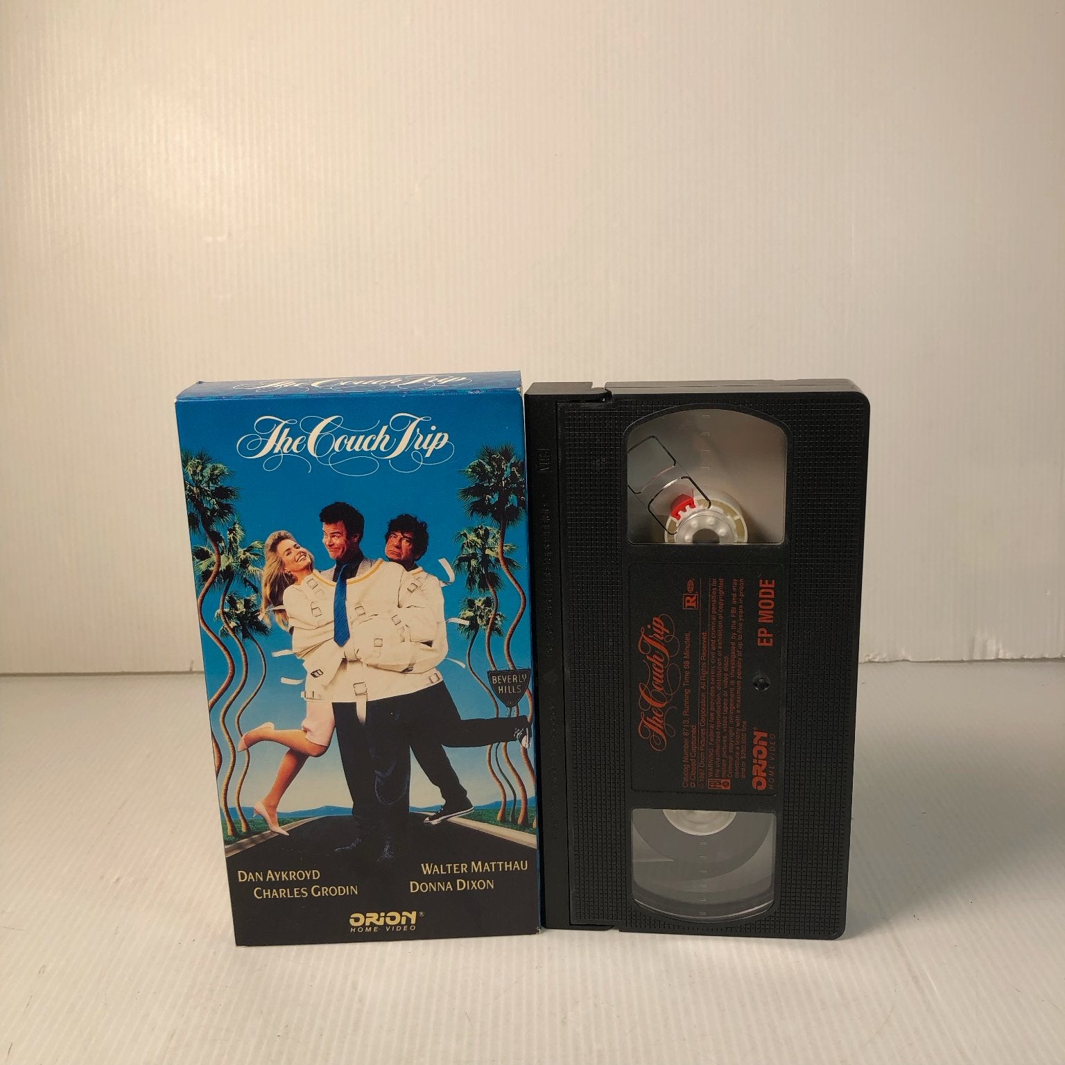 The Couch Trip VHS 1987 Comedy Dan Aykroyd Walter Matthau Orion Pictures