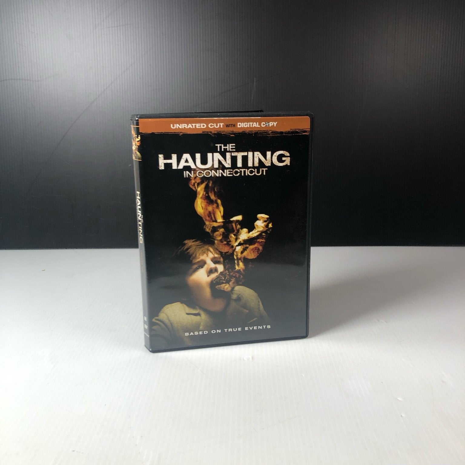 The Haunting in Connecticut DVD 2009 Unrated Cut Virginia Madsen Horror