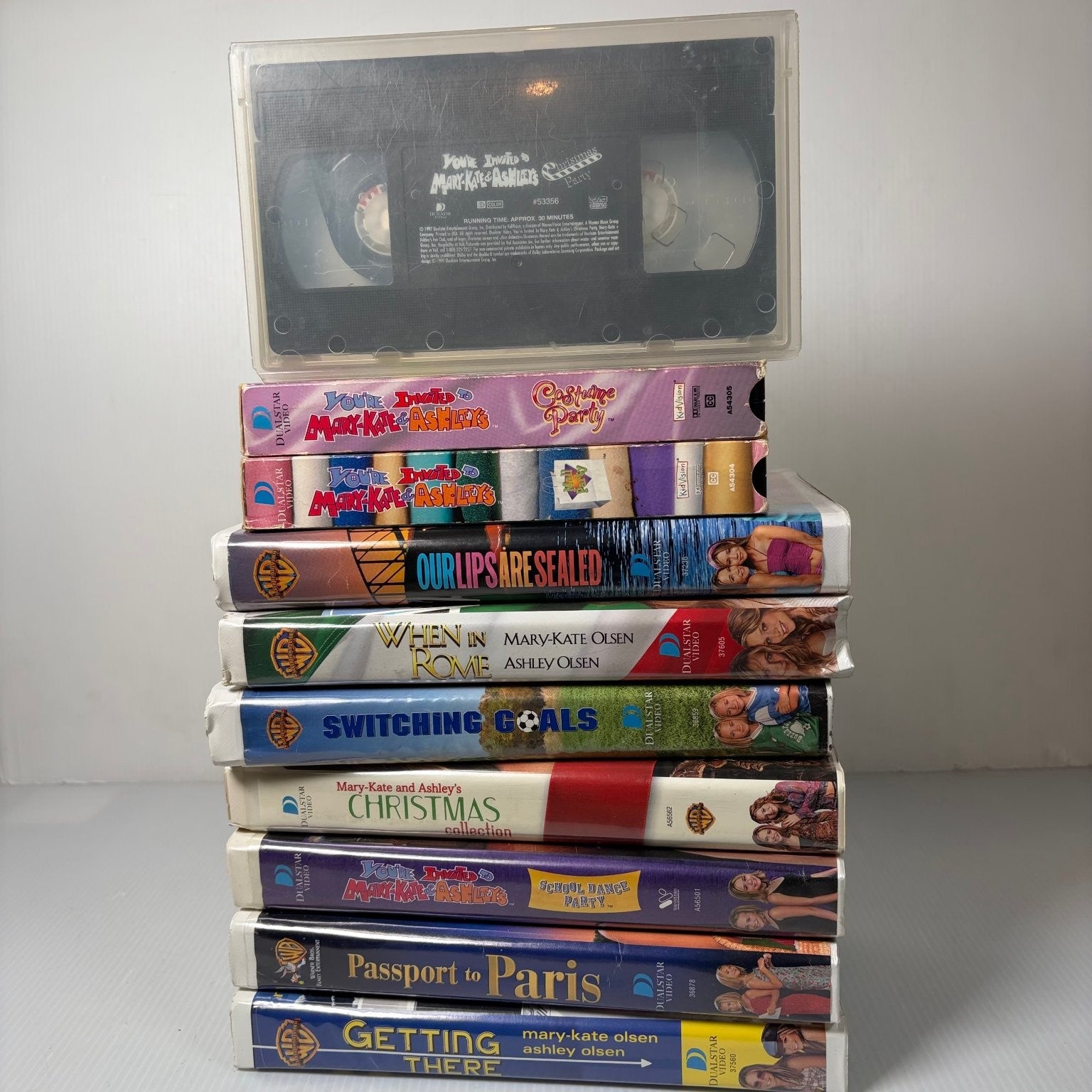 Mary-Kate & Ashley Olsen VHS Lot 10 Movies Kids Family Comedy Dualstar Video
