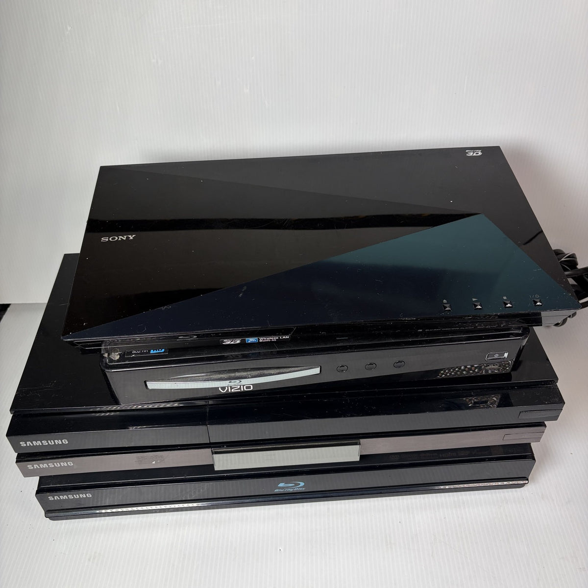 Lot of 5 AS IS Blu-ray DVD Players Sony BDP-S5100, Vizio, Samsung For Parts