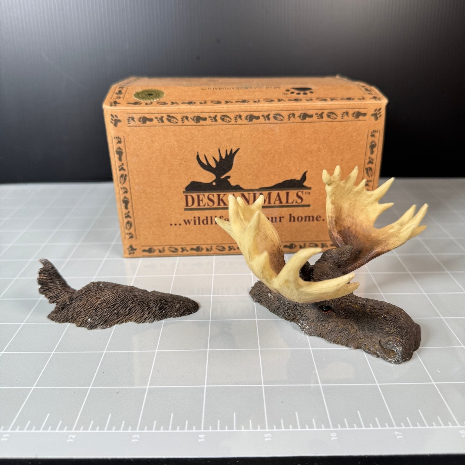 Moose DeskAnimals Wildlife Figurine 20th Anniversary 1999 Resin