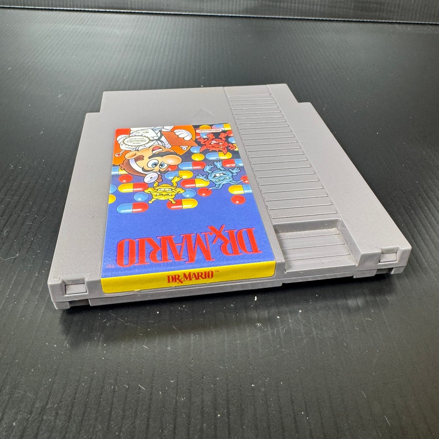 Dr. Mario NES Nintendo Entertainment System Video Game Puzzle Classic