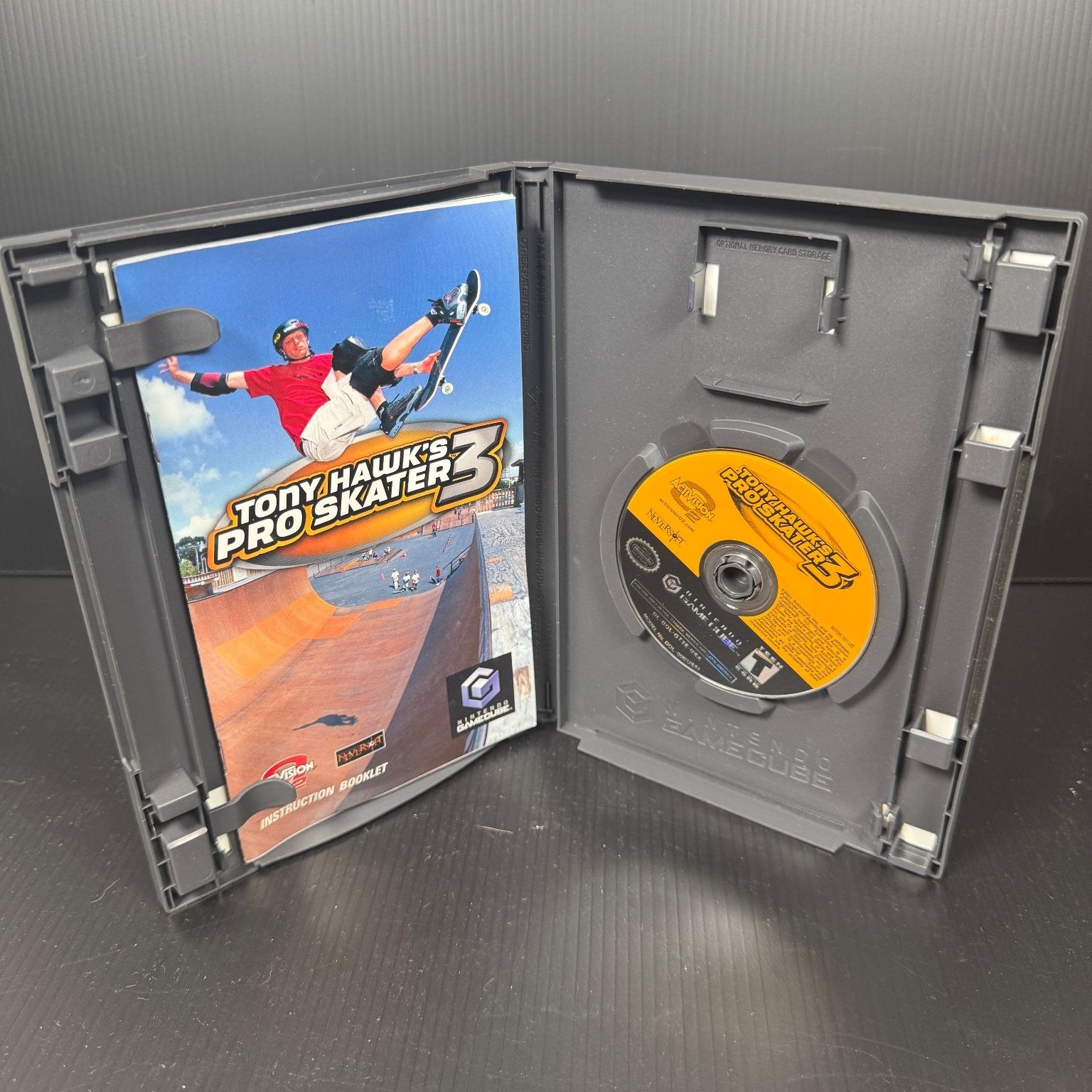 Tony Hawk's Pro Skater 3 Nintendo GameCube Complete CIB Video Game Multiplayer