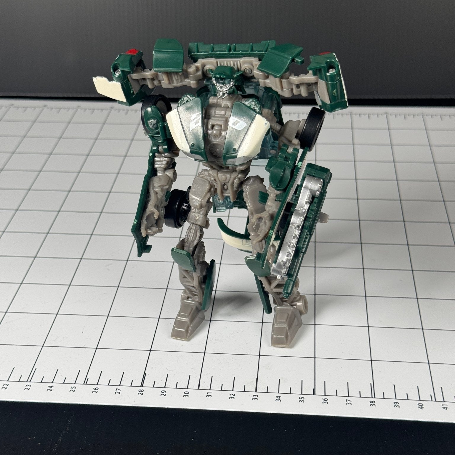 Transformers Dark Of The Moon Mechtech Deluxe Class Roadbuster Complete