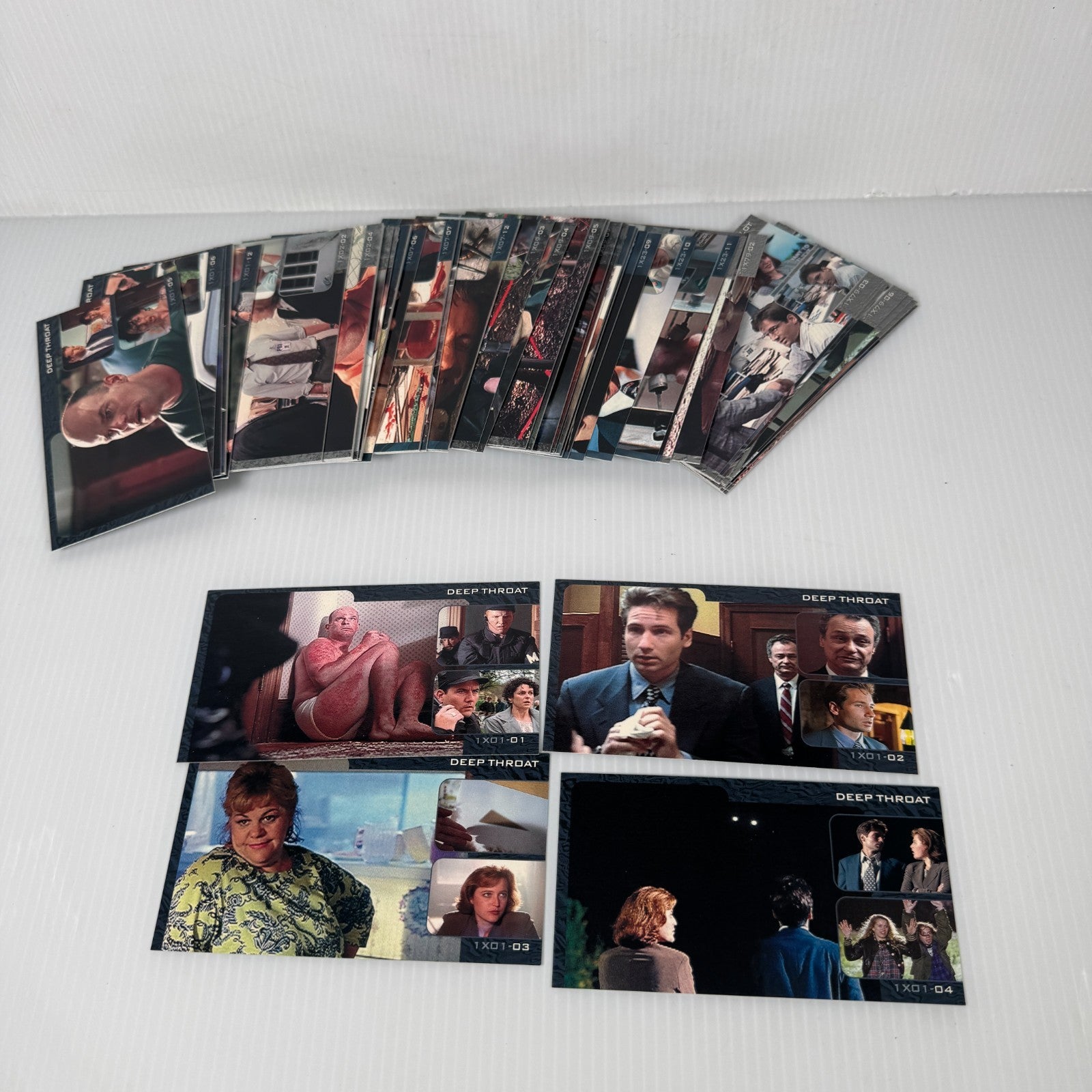 Vintage Topps 1997 The X-Files Wide-Format Widevision Showcase 72-Card Base Set