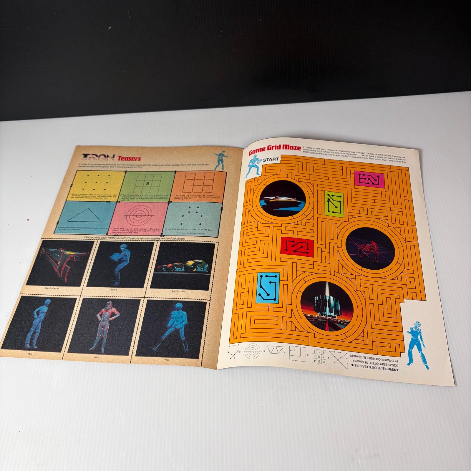 Vintage Original Smuckers Promo Futuristic Tron Adventure Activity Book & Poster