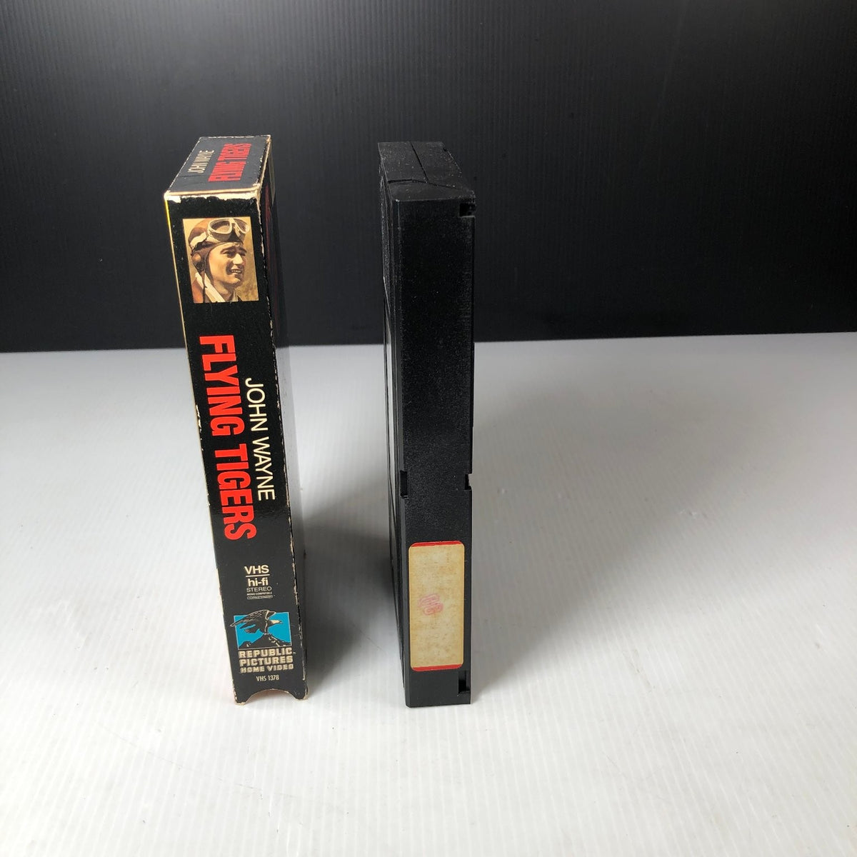 Flying Tigers VHS 1942 War Action Classic John Wayne Republic Pictures