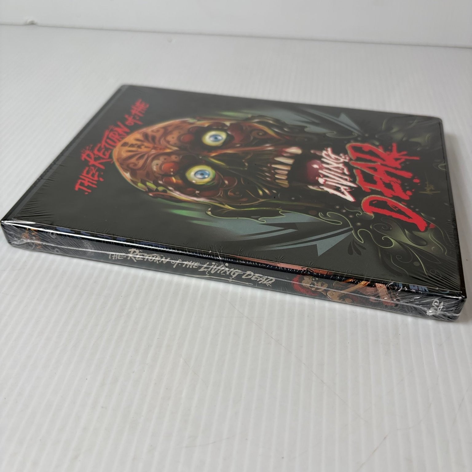 Return of the Living Dead DVD (1985) Dan O'Bannon Horror Zombie Special Features