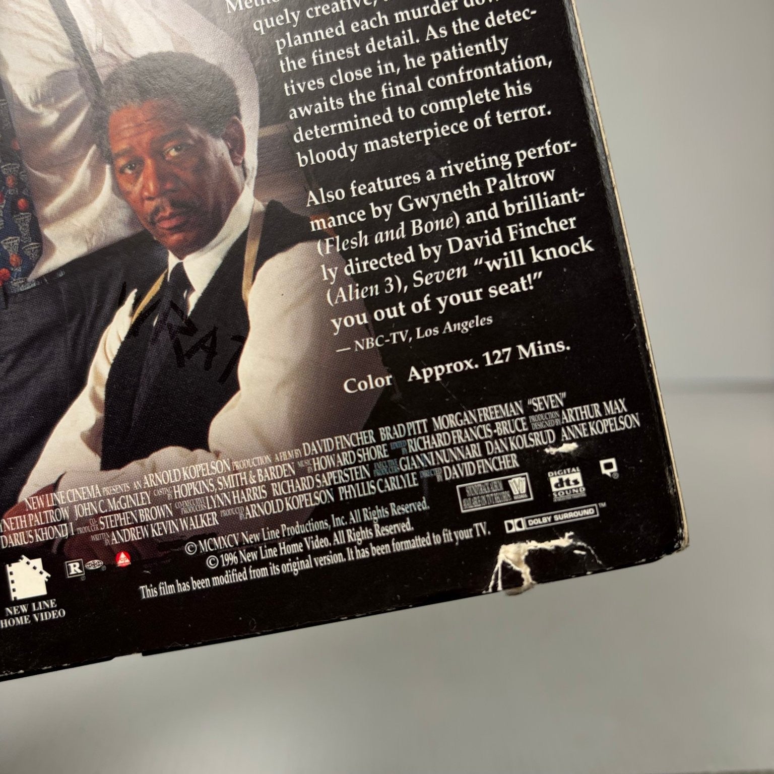 Seven VHS 1995 Psychological Thriller Brad Pitt Morgan Freeman New Line Home
