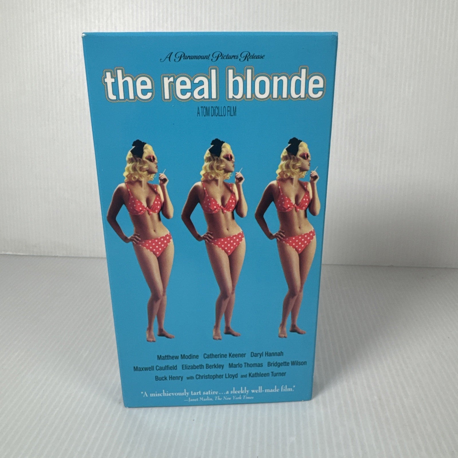 The Real Blonde 1998 VHS Elizabeth Berkley Christopher Lloyd Comedy Movie