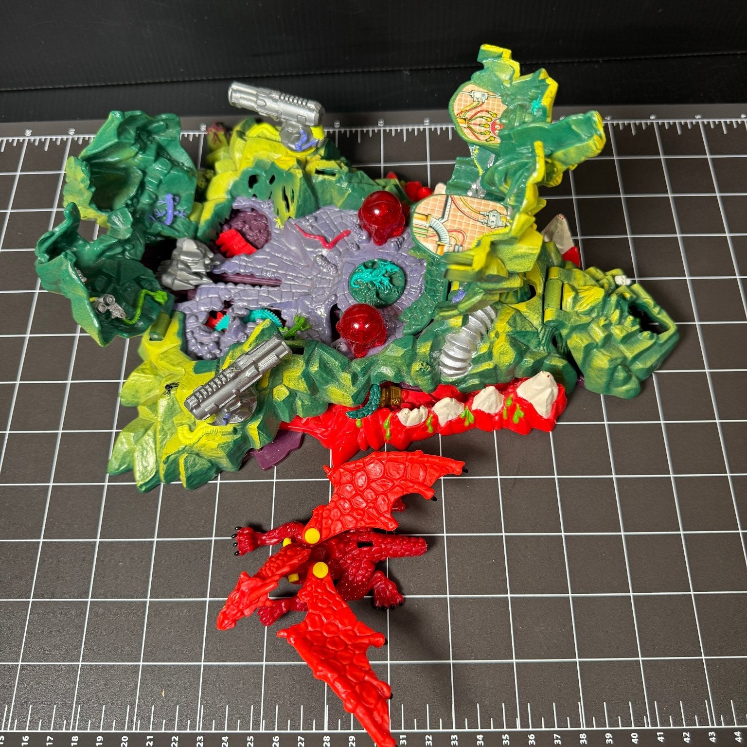 Mighty Max Playset Lot Incomplete with Dragon Island & Blast Magus As Is