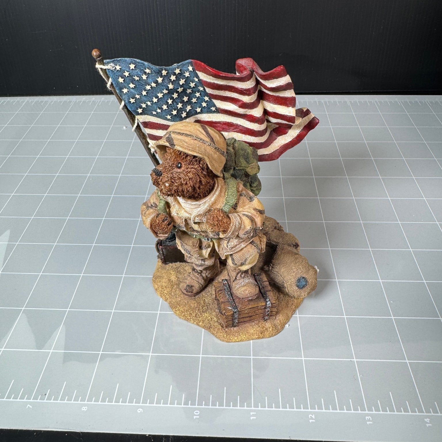 McBruin to Serve With Honor Boyds Bears Soldier Bear Statue w/ Flag Vintage