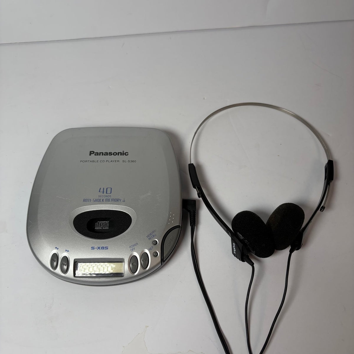 Panasonic SL-S360 Portable CD Player 40 Sec Anti-Shock Memory II S-XBS w/ Sanyo