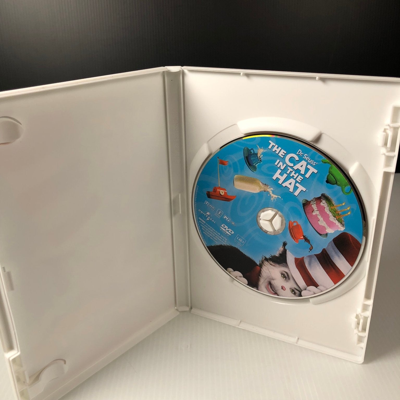 Dr. Seuss The Cat in the Hat DVD 2003 Mike Myers Full Screen PG
