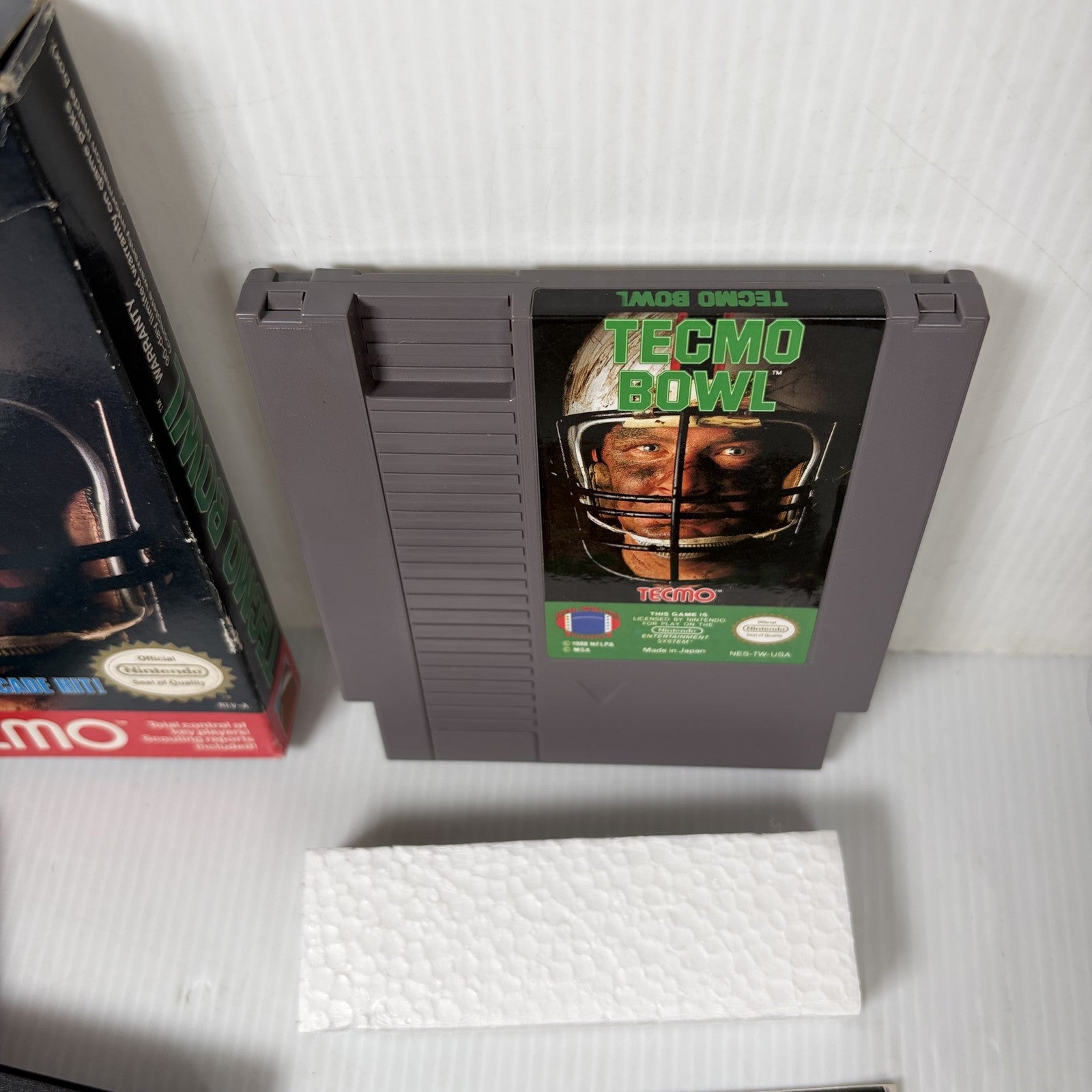Tecmo Bowl Nintendo NES (1989) Complete CIB Authentic Tested & Working