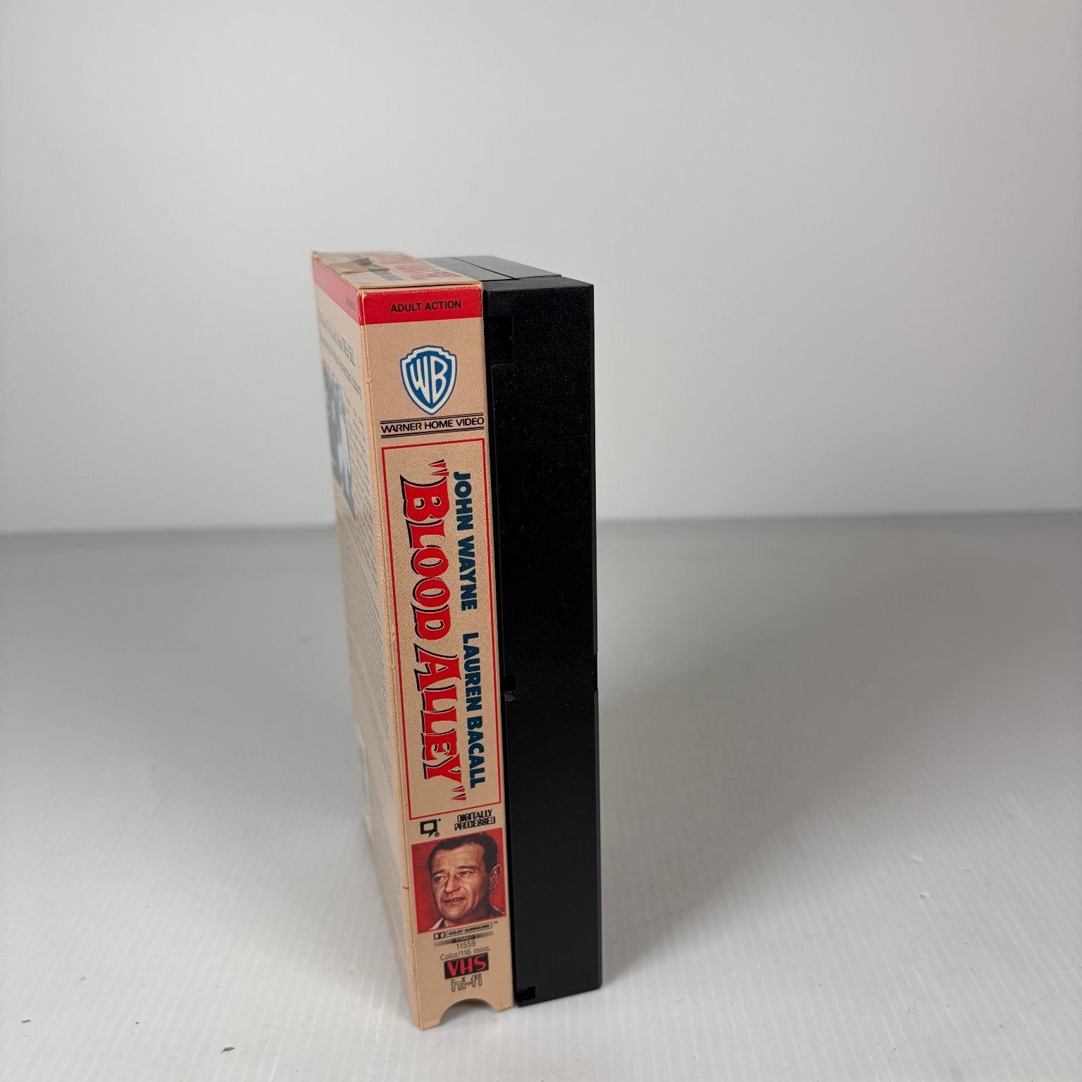 Blood Alley VHS 1991 John Wayne Lauren Bacall Action Warner Home Video