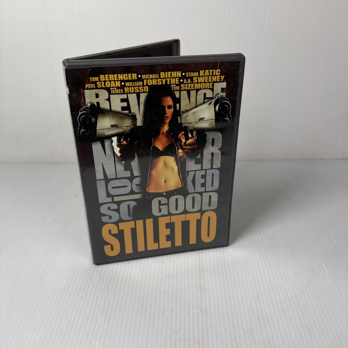 Stiletto DVD (2008) Action Thriller Tom Berenger Michael Biehn Stana Katic
