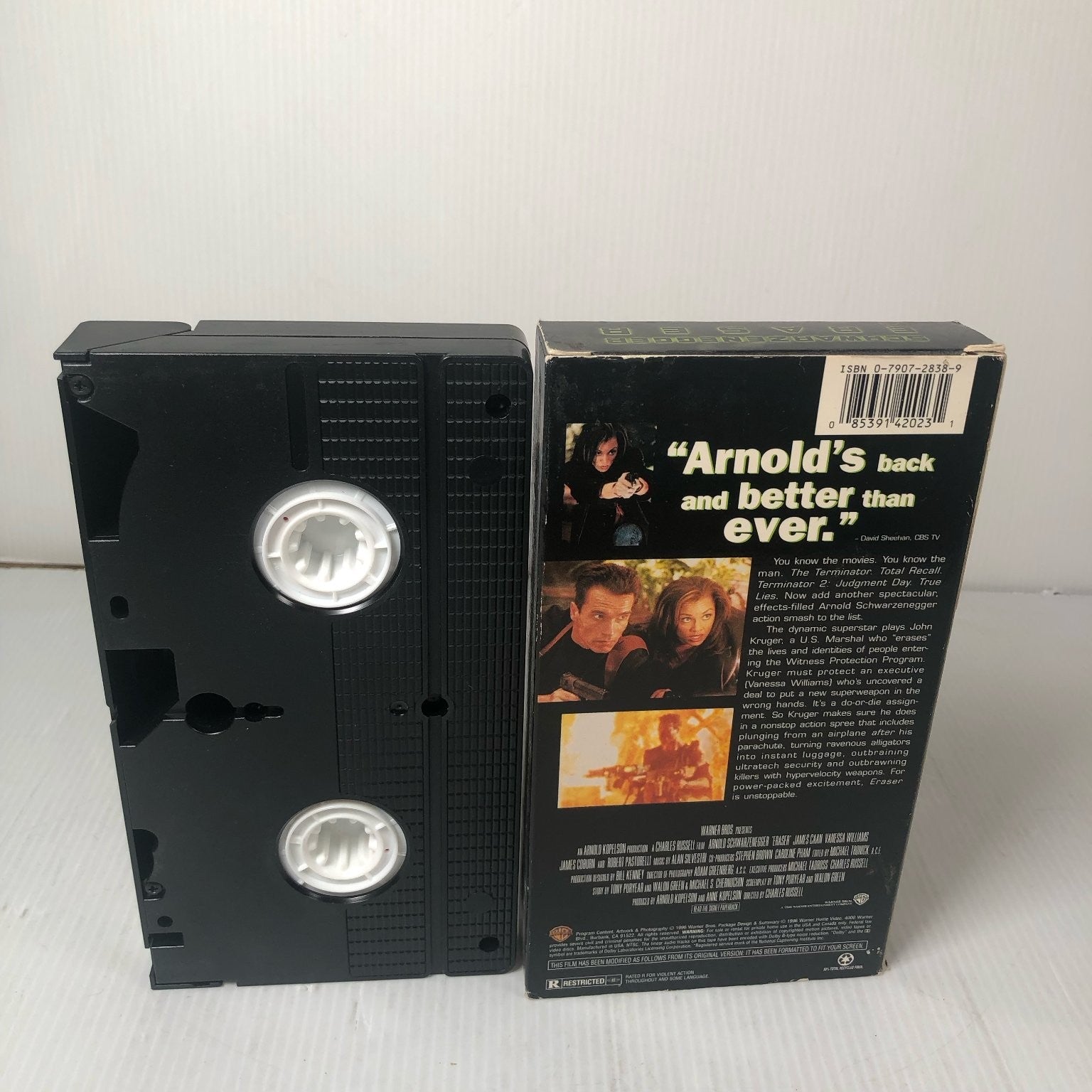 Eraser VHS 1996 Action Thriller Arnold Schwarzenegger Warner Bros
