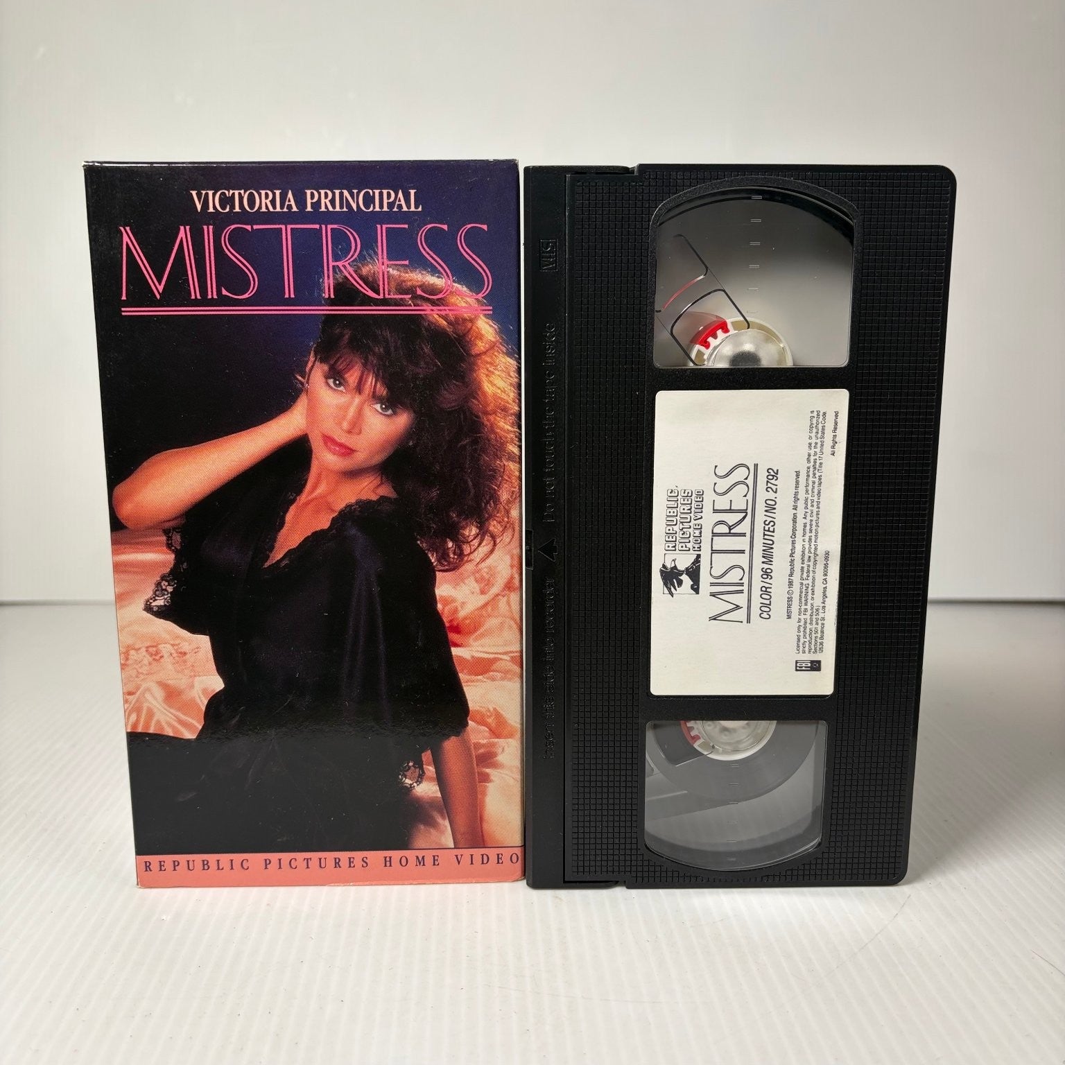 Mistress VHS 1987 Drama Thriller Victoria Principal Republic Pictures