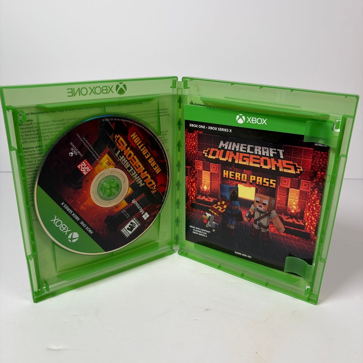 Minecraft Dungeons Hero Edition Xbox One Series X Video Game 4K Co-op