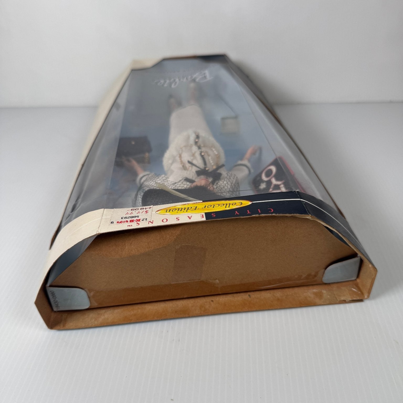 Mattel Barbie Spring in Tokyo 1999 Collector Edition Doll 11.5 Inch