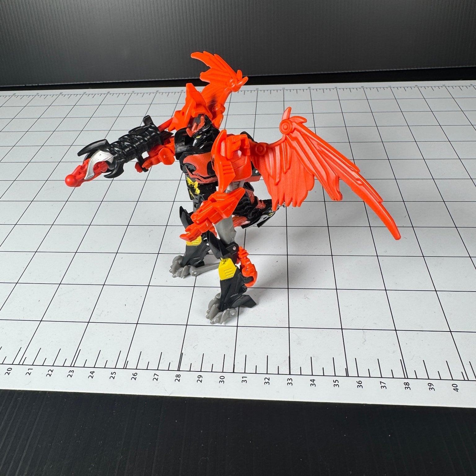 Transformers Predaking Complete Prime Beast Hunters Cyberverse Commander Class