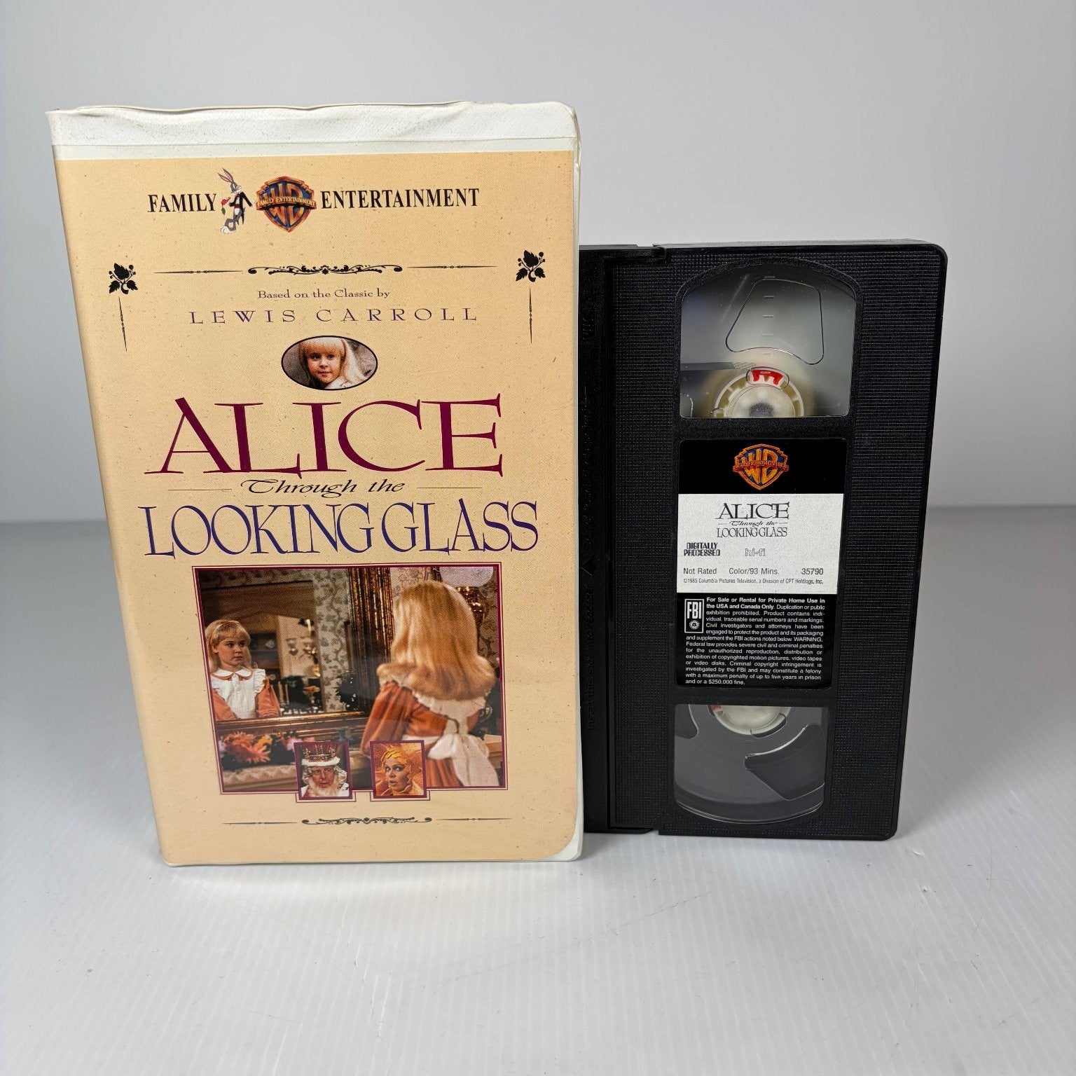 Alice Through the Looking Glass VHS 1985 Lewis Carroll Fantasy Family Clamshell