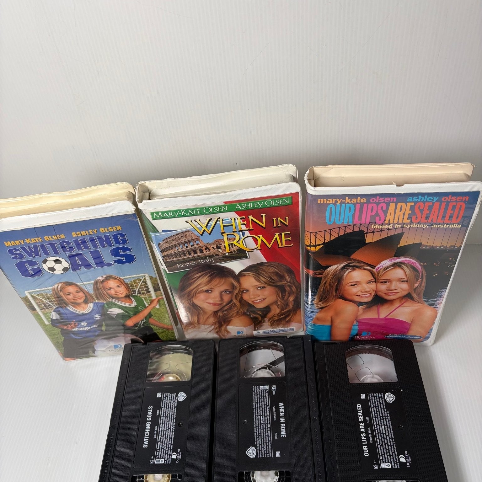 Mary-Kate & Ashley Olsen VHS Lot 10 Movies Kids Family Comedy Dualstar Video