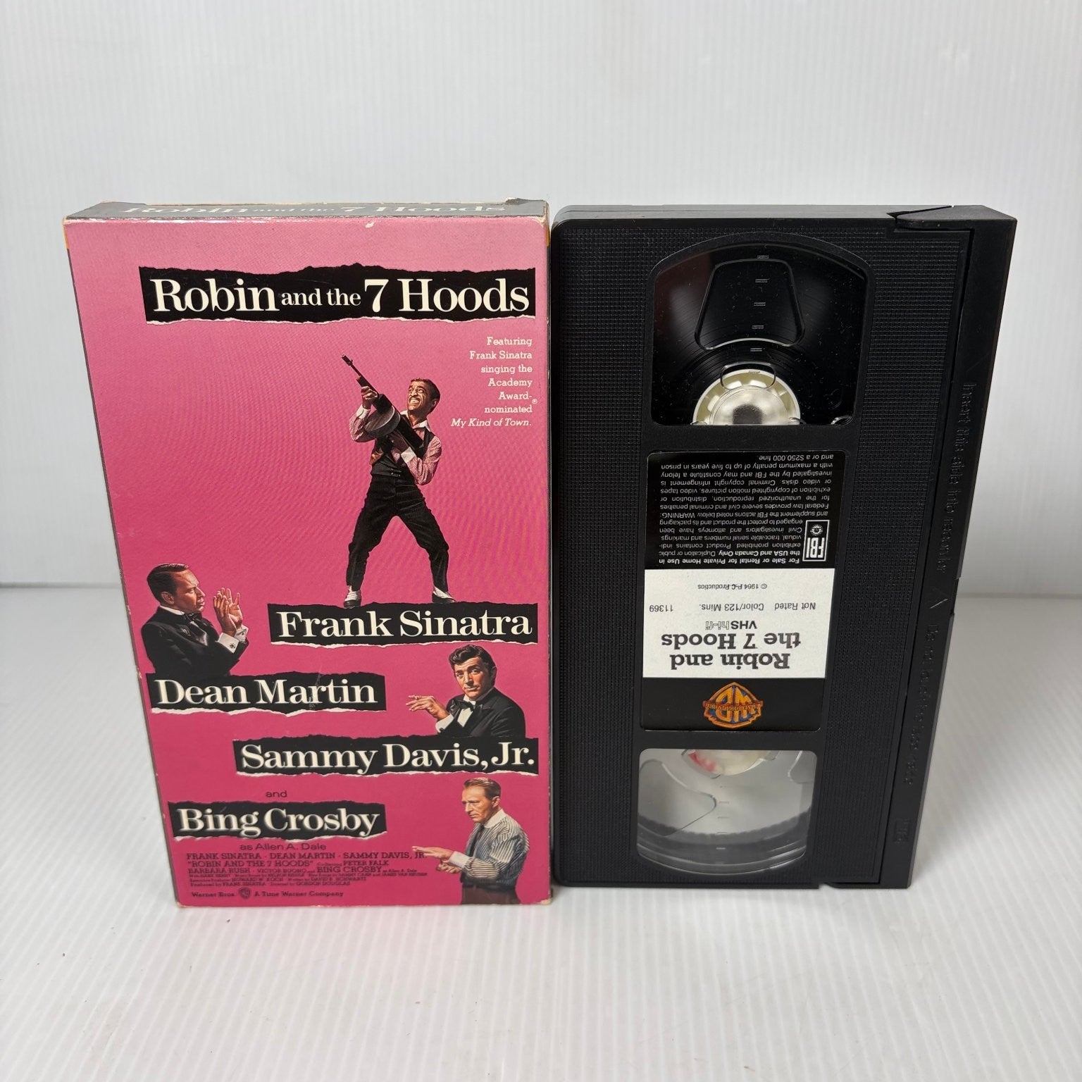 Robin and the 7 Hoods VHS 1964 Musical Frank Sinatra Dean Martin Warner Bros