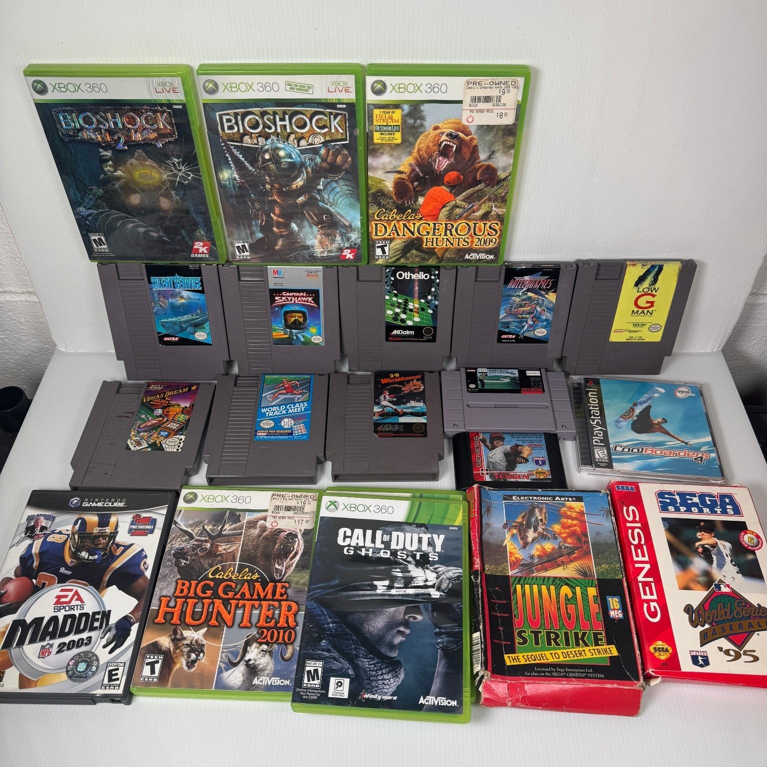 Mixed Lot of 20 Retro Games NES, Genesis, Xbox 360 & More Bioshock, Cabela's