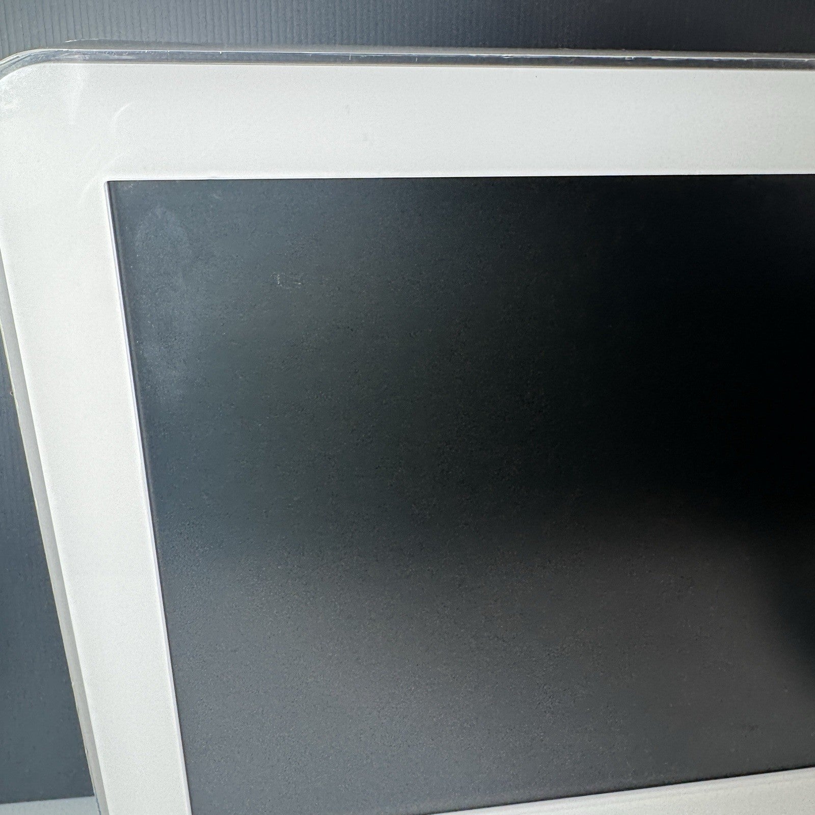 Apple iMac A1058 17" Desktop (August, 2004) PowerPC G5 2GB DDR SDRAM Works