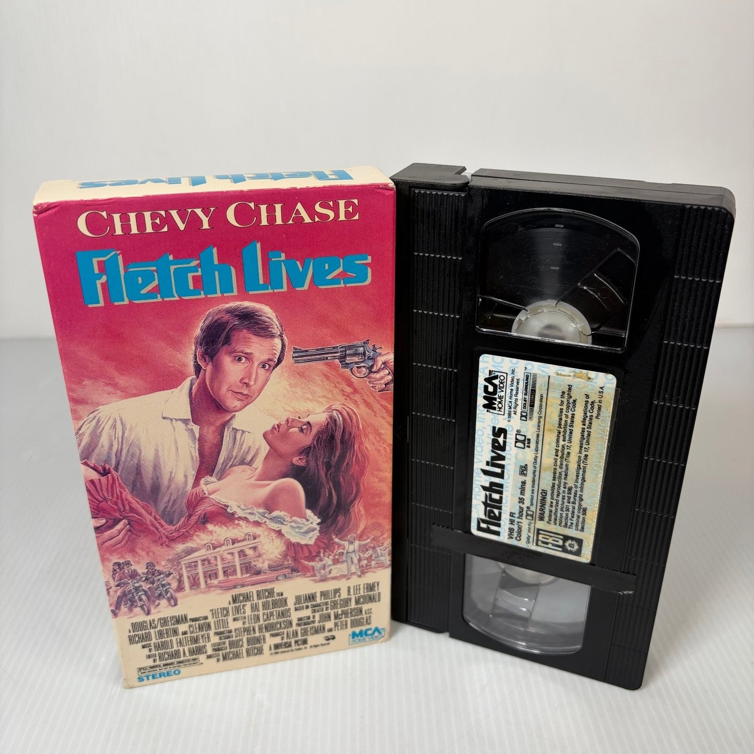 Fletch Lives VHS 1989 Comedy Mystery Chevy Chase MCA Home Video Hi-Fi Stereo
