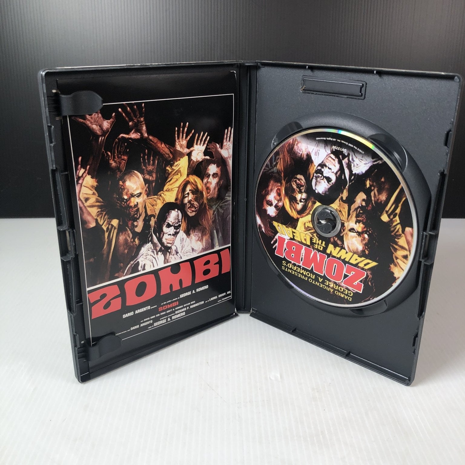 Zombi Dawn of the Dead DVD 1978 Special Edition Dario Argento Horror