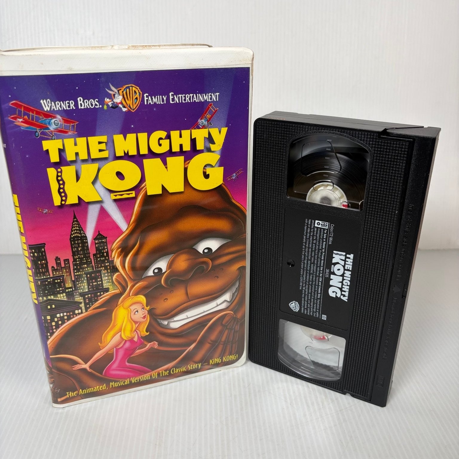 The Mighty Kong VHS 1998 Animated Musical Warner Bros. Family in Clamshell Case