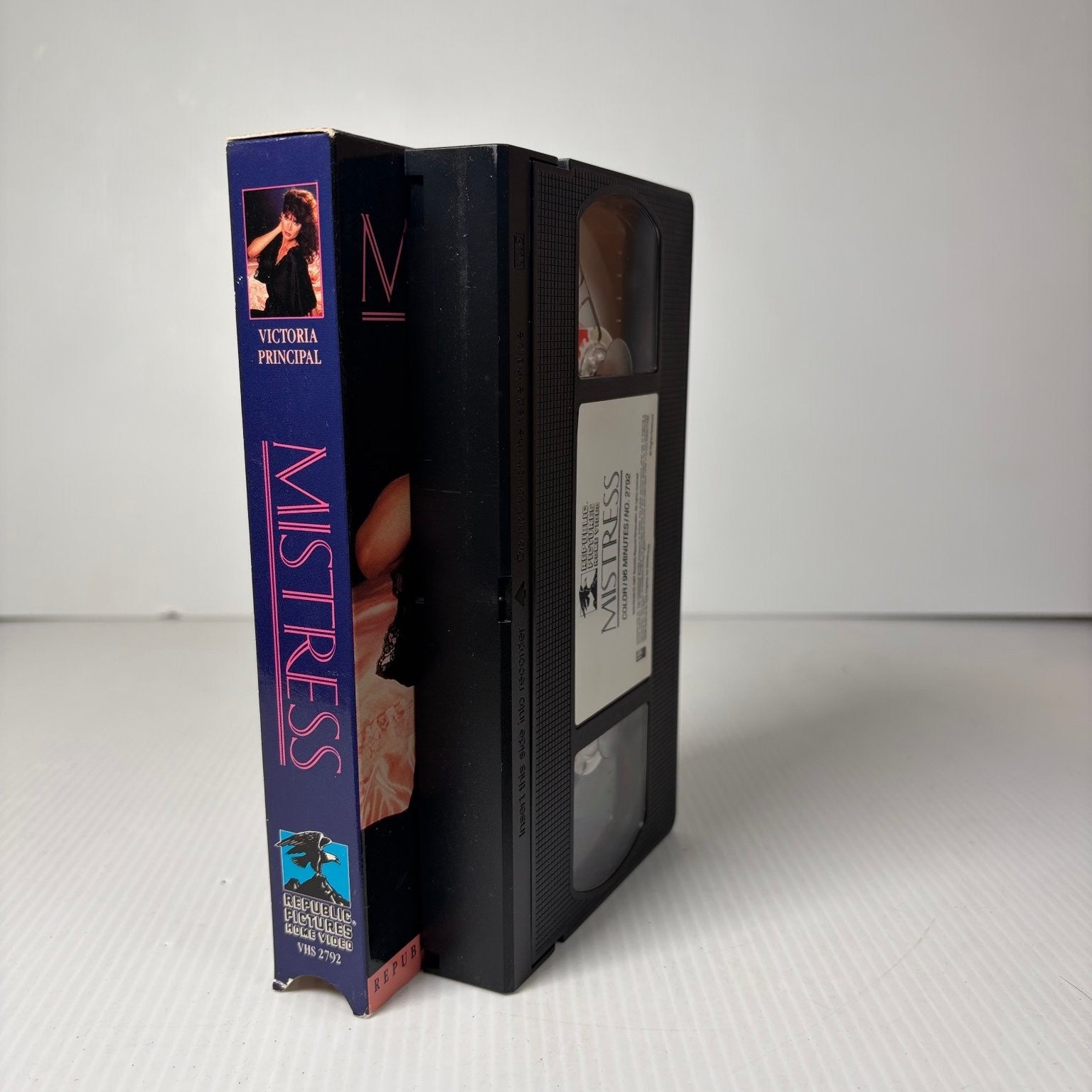 Mistress VHS 1987 Drama Thriller Victoria Principal Republic Pictures