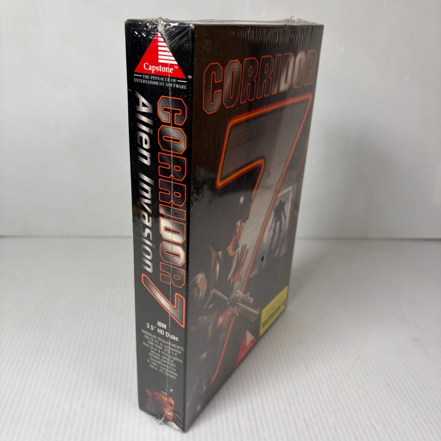 Corridor 7 Alien Invasion IBM PC Video Game FPS Sealed