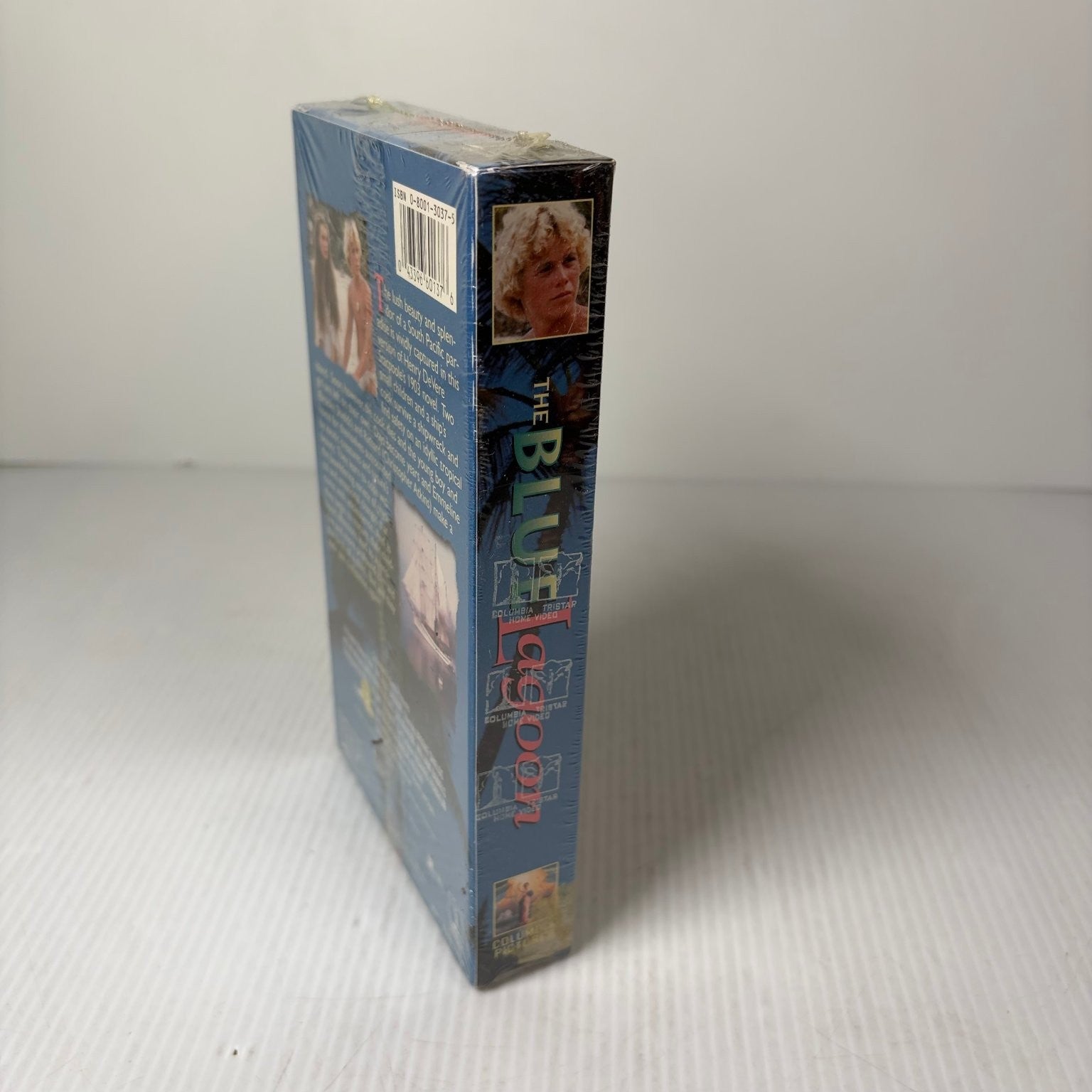 The Blue Lagoon VHS 1980 Romance Adventure Factory Sealed Columbia Pictures