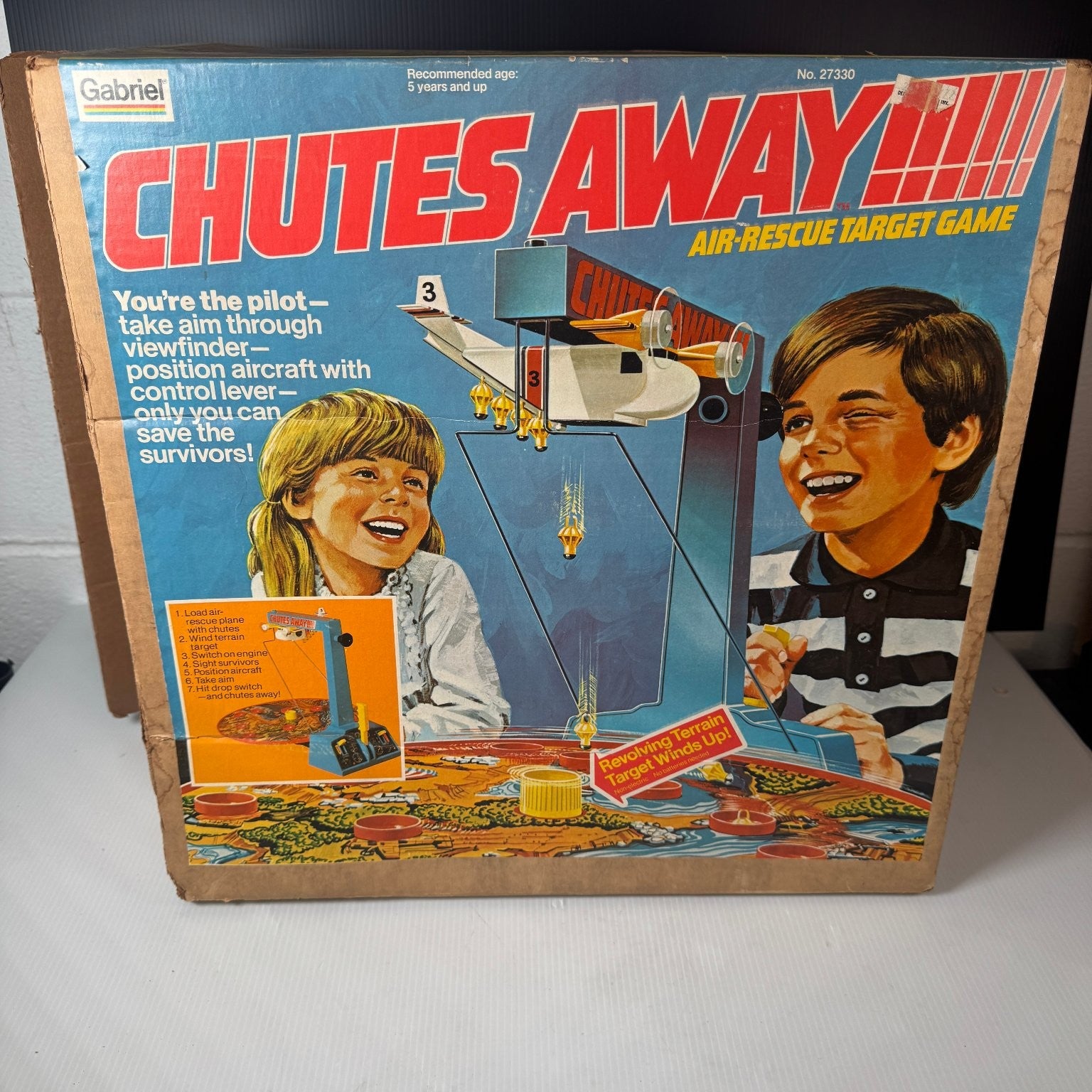 Vintage Chutes Away Gabriel Air-Rescue Target Game Board Game 1977 (2 Chutes)