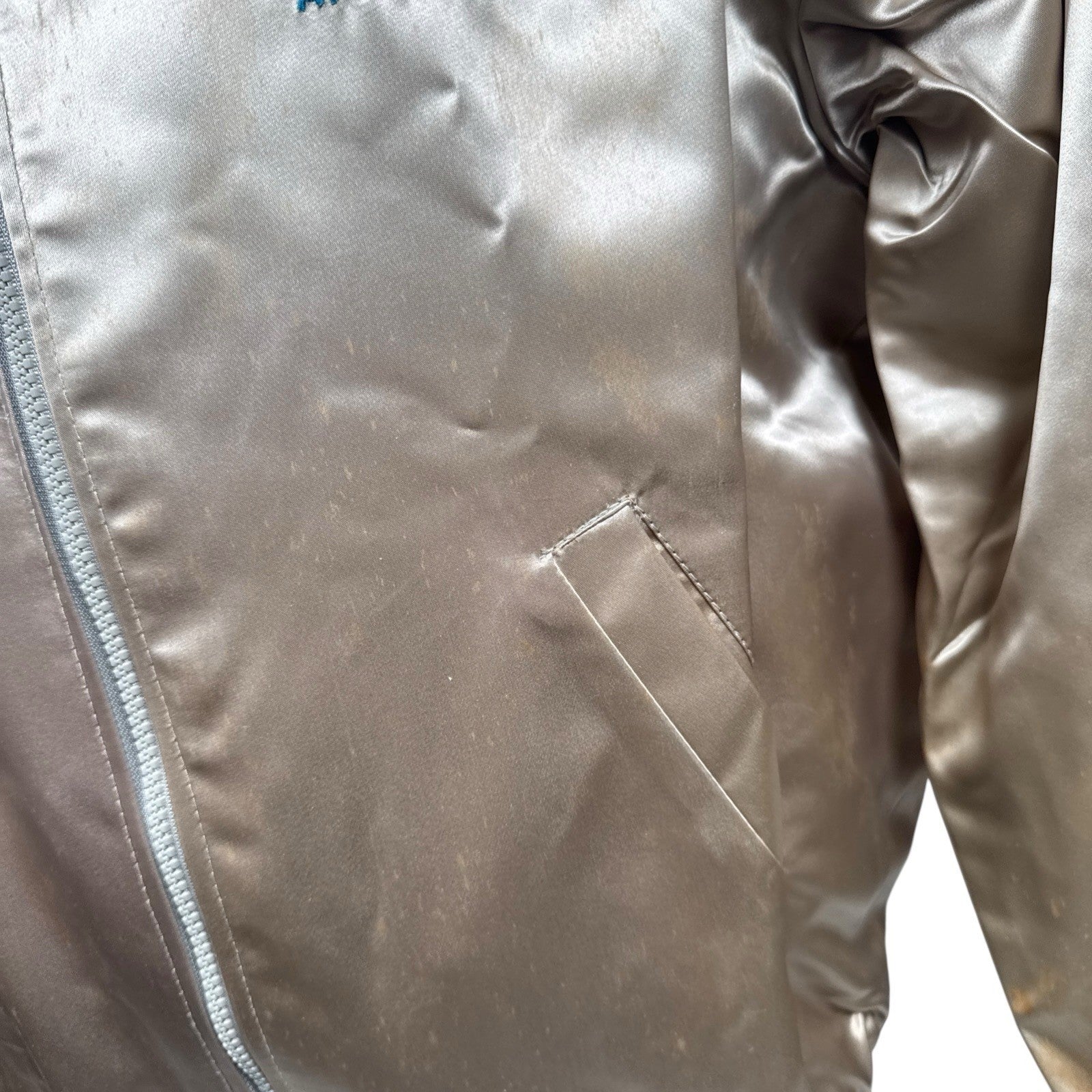 Vintage 1980s Caesars Atlantic City Embroidered Gold Bomber Jacket Mens Large