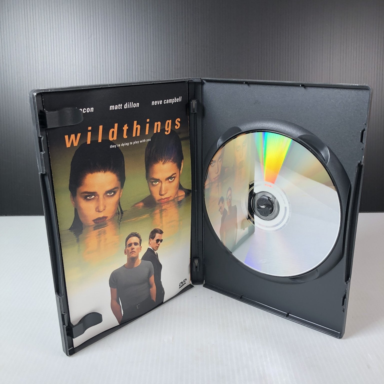 Wild Things DVD 1998 Kevin Bacon Matt Dillon Neve Campbell Thriller