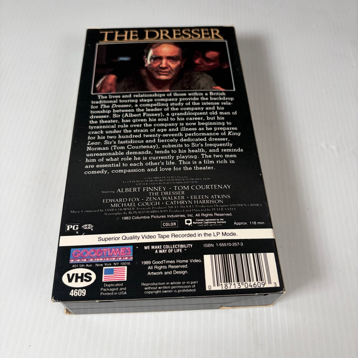 The Dresser VHS 1983 Drama Backstage Suspense GoodTimes Home Video