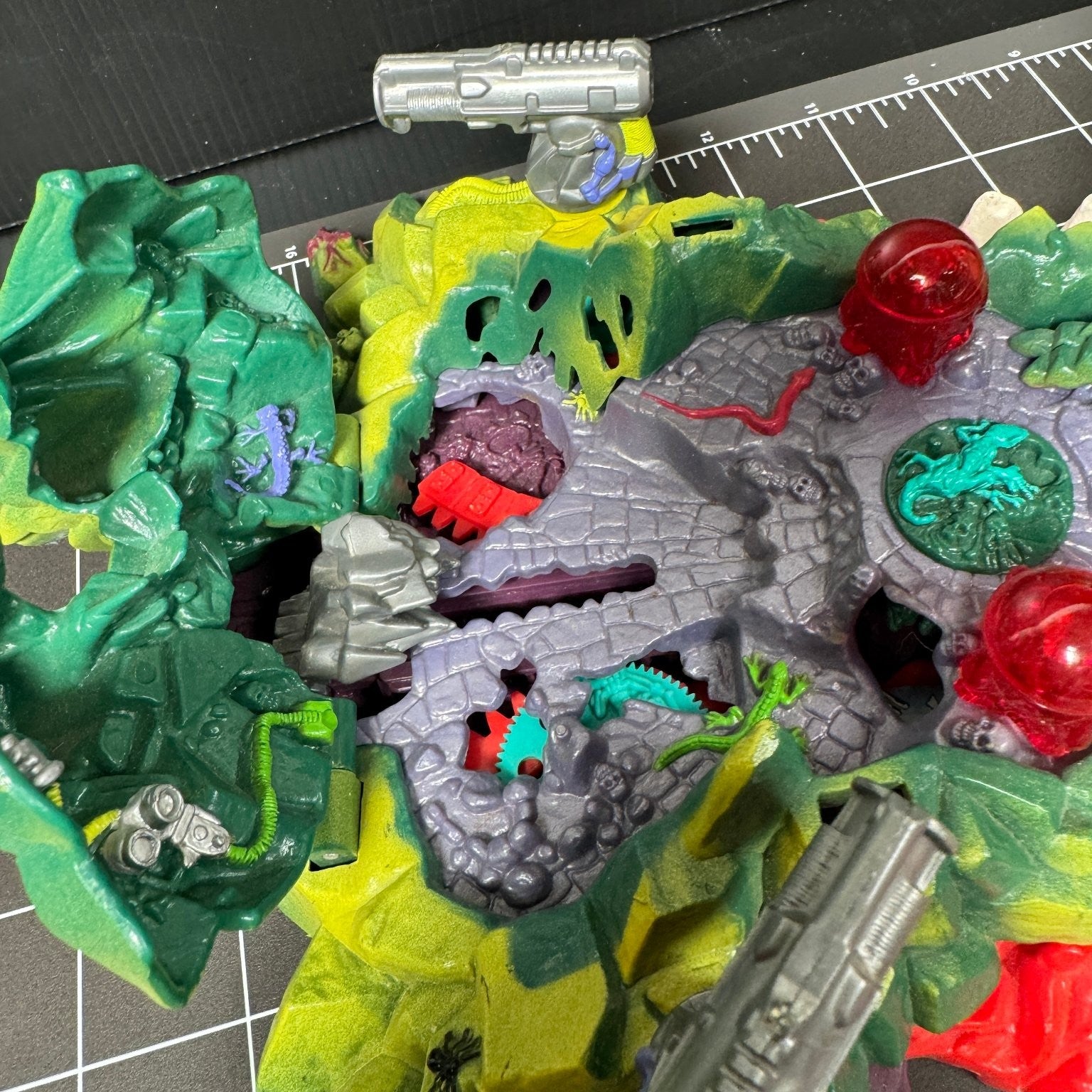 Mighty Max Playset Lot Incomplete with Dragon Island & Blast Magus As Is