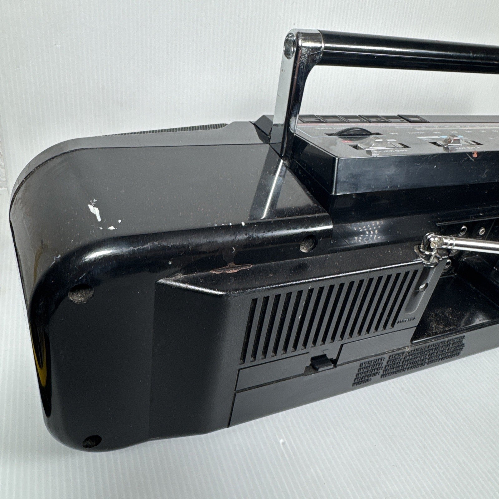 Magnavox D8880 Disc Radio Cassette Recorder CD Works, Cassette Eats Tape AS IS