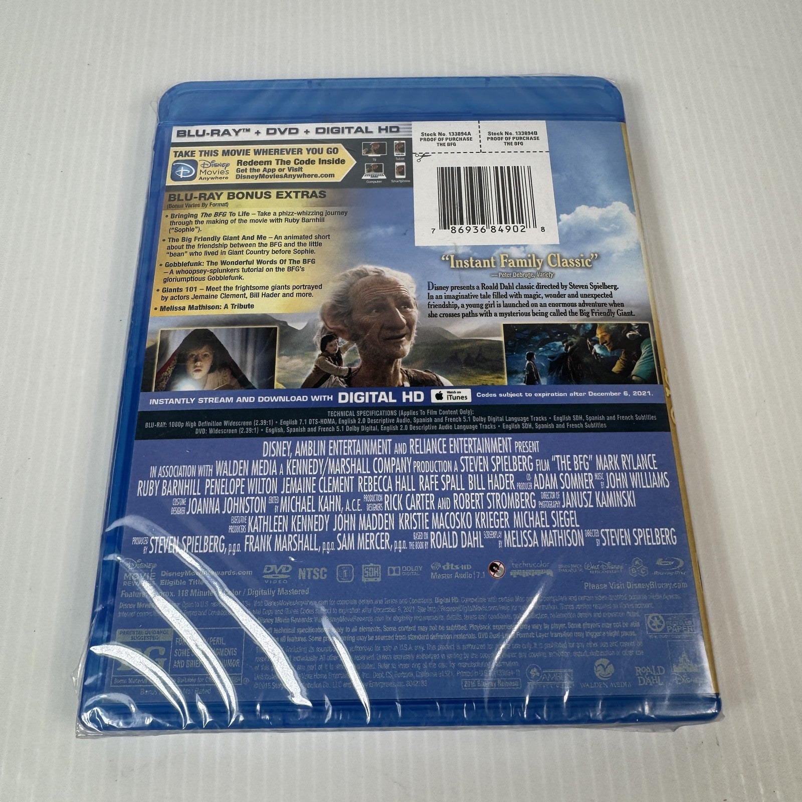 The BFG Blu-ray 2016 Steven Spielberg Ruby Barnhill Special Features Sealed