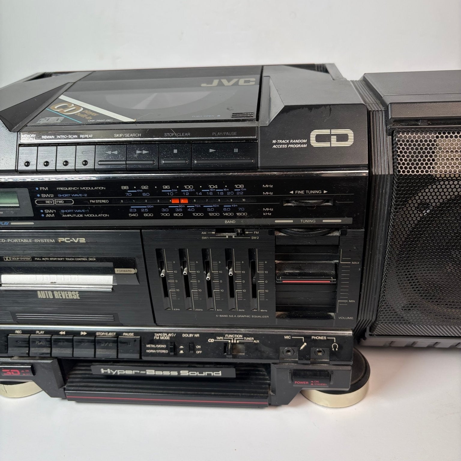 JVC PC-V2 Portable CD Cassette Boombox Radio Cassette Player Works No CD