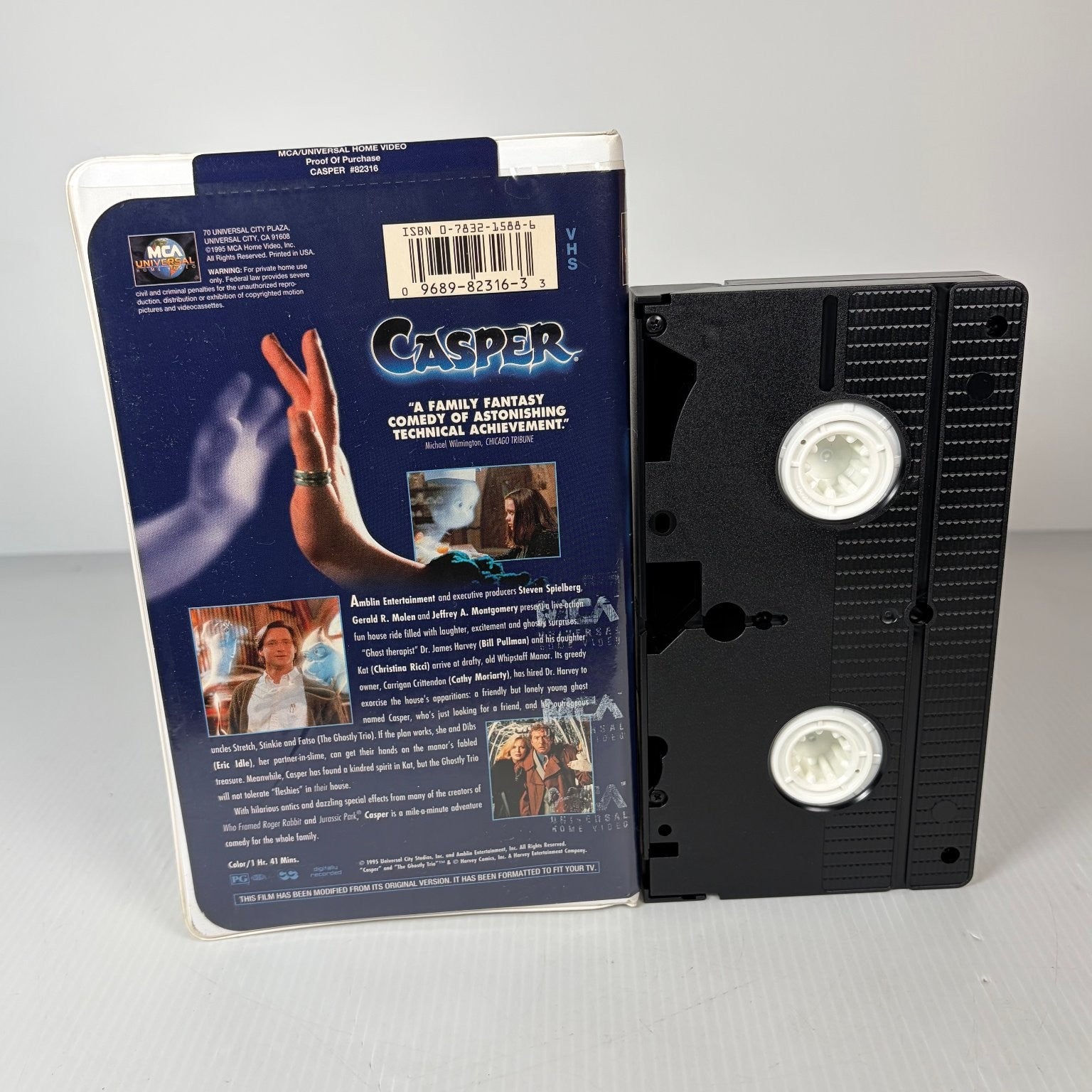 Casper VHS 1995 Family Fantasy Clamshell Christina Ricci MCA Universal