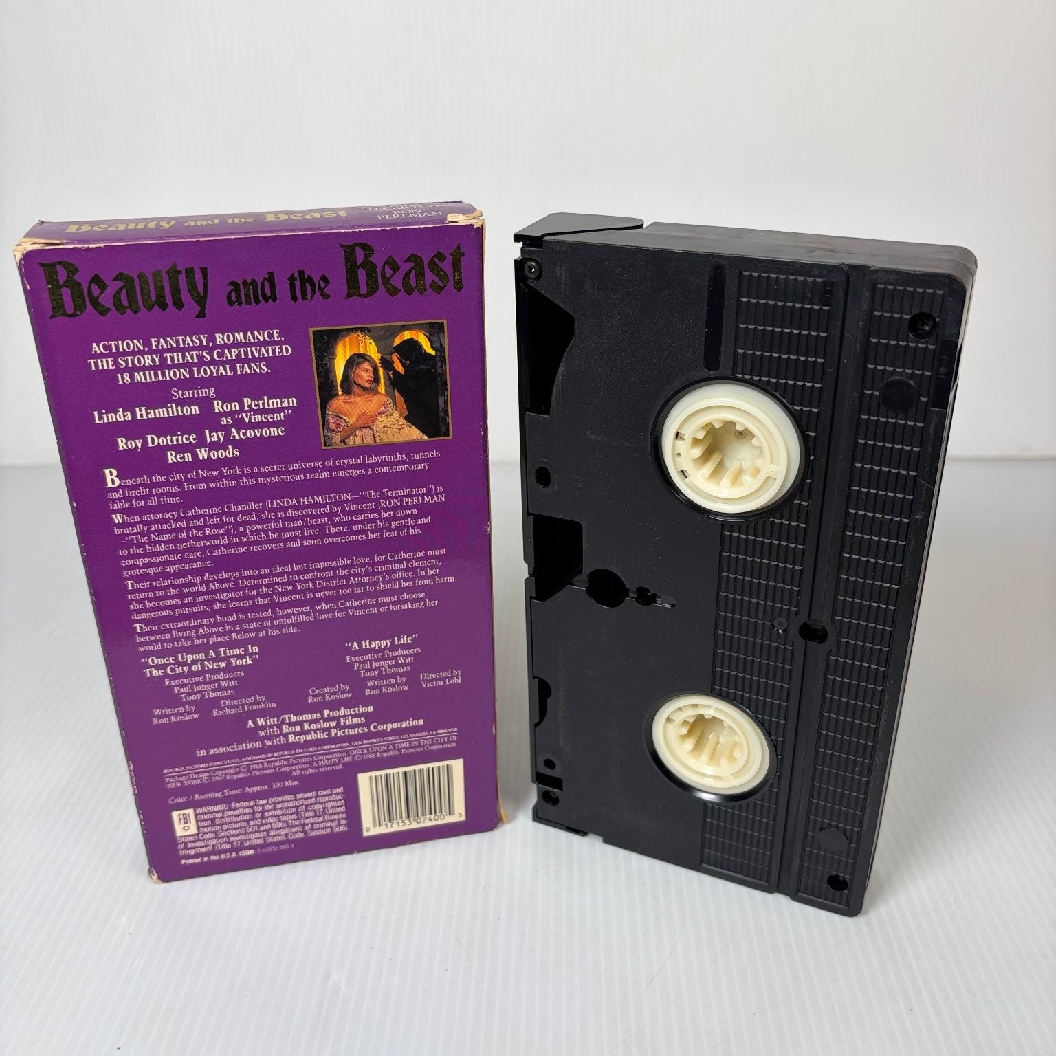 Beauty and the Beast VHS 1987 Action Fantasy Romance Ron Perlman Republic