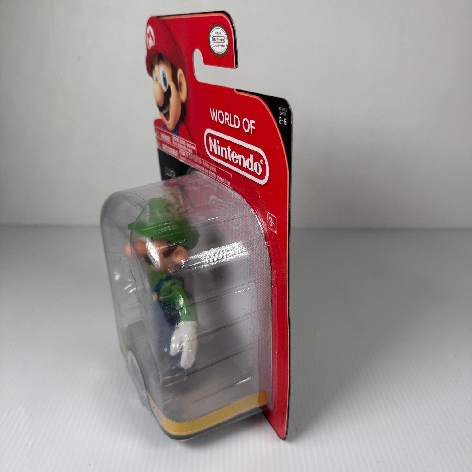 Luigi Super Mario Bros 4.5 Inch Figure with Question Block Series 2-6