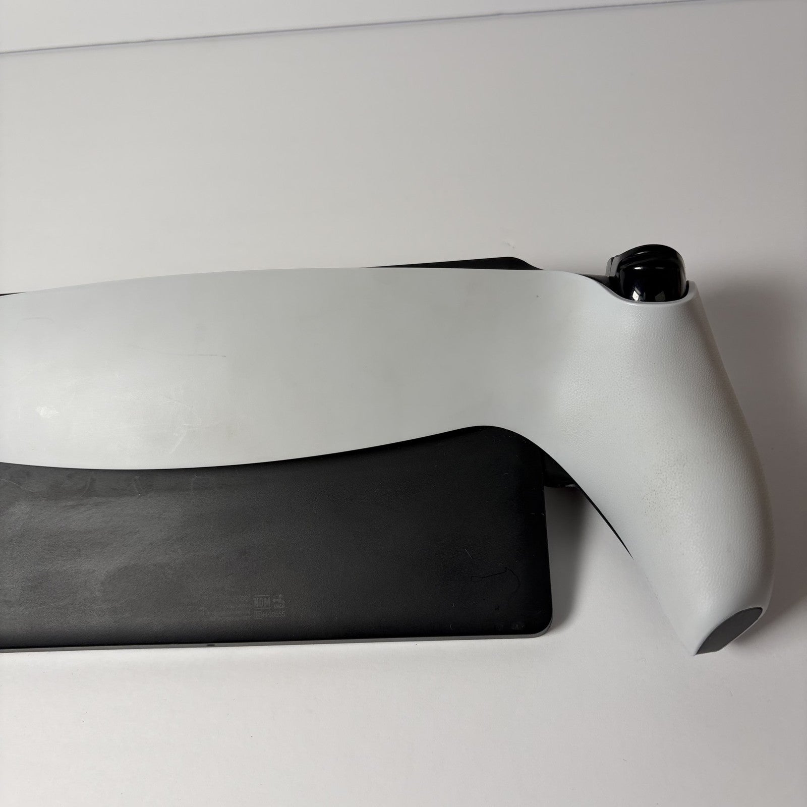 PlayStation Portal Remote Player CR-V0001 PS5 Handheld AS IS Left Analog Damage