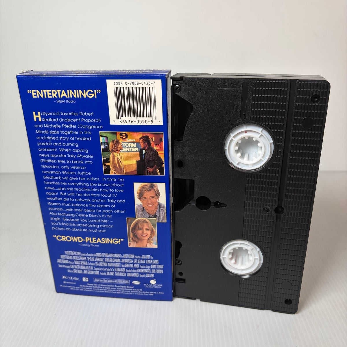Up Close & Personal VHS 1996 Drama Romance Redford Pfeiffer Touchstone